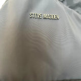 mochila Steve Madden acolchada gris