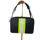cartera crossbody Michael Kors logotipada fluor