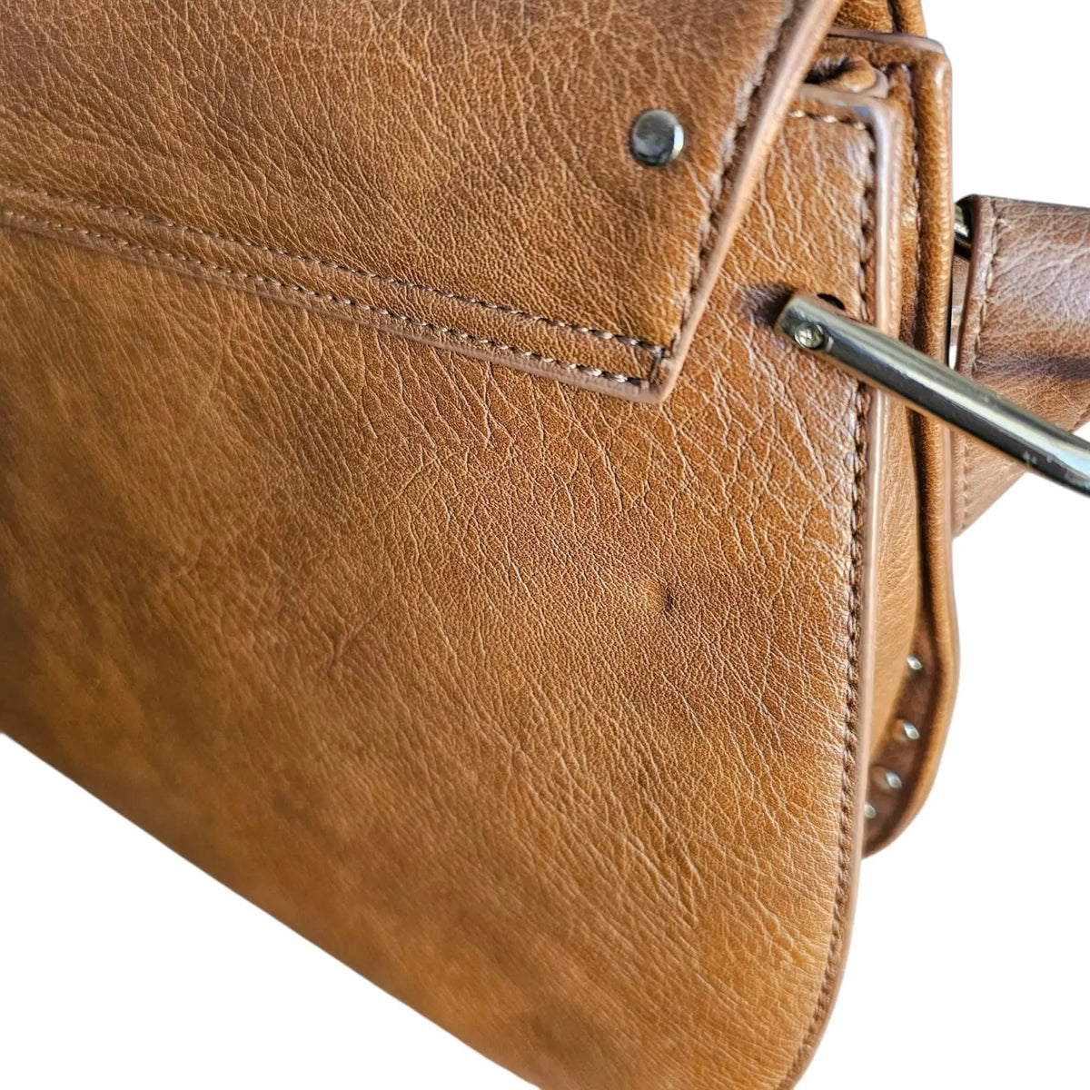 cartera de hombro estilo western marca torrid