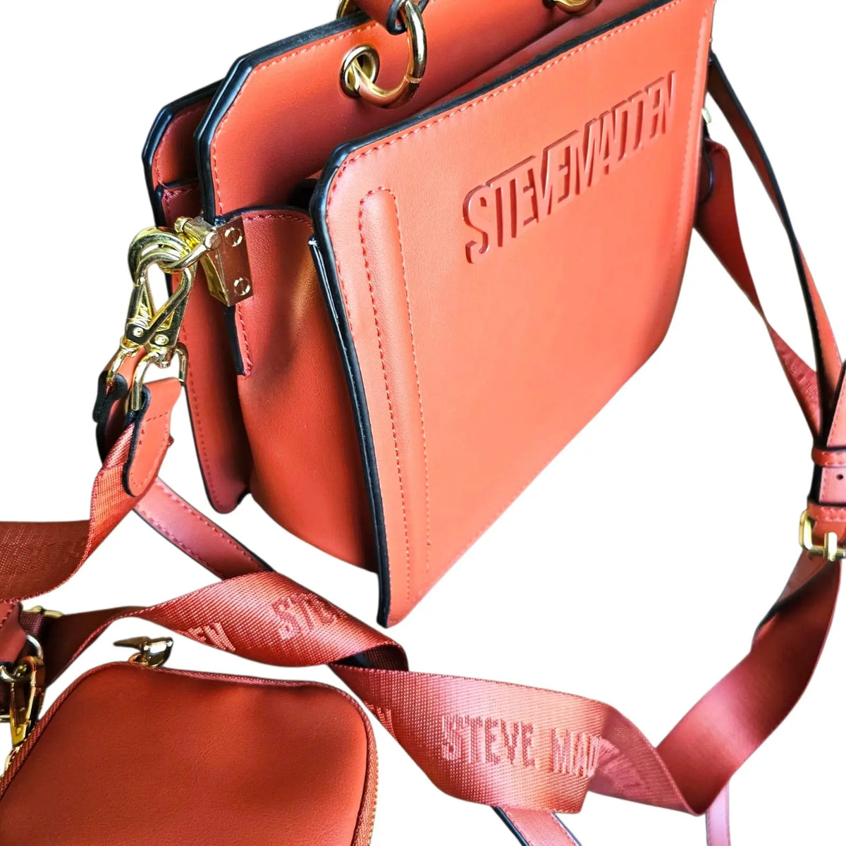 cartera tipo caja rojo intenso steve madden