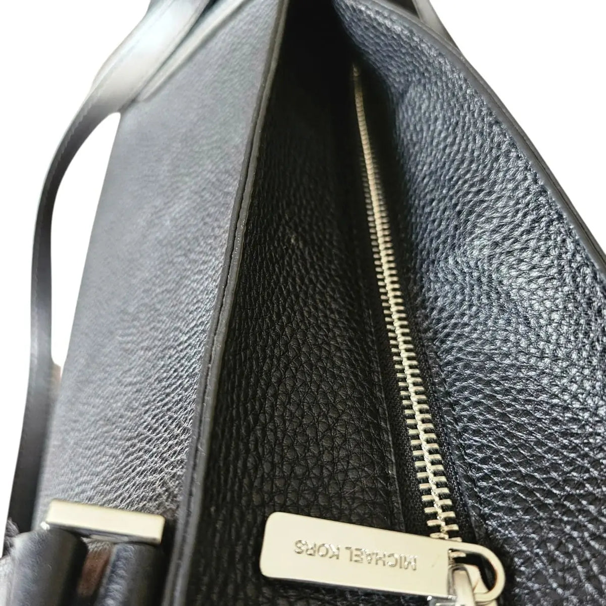 cartera grande tote cuero negro michael kors